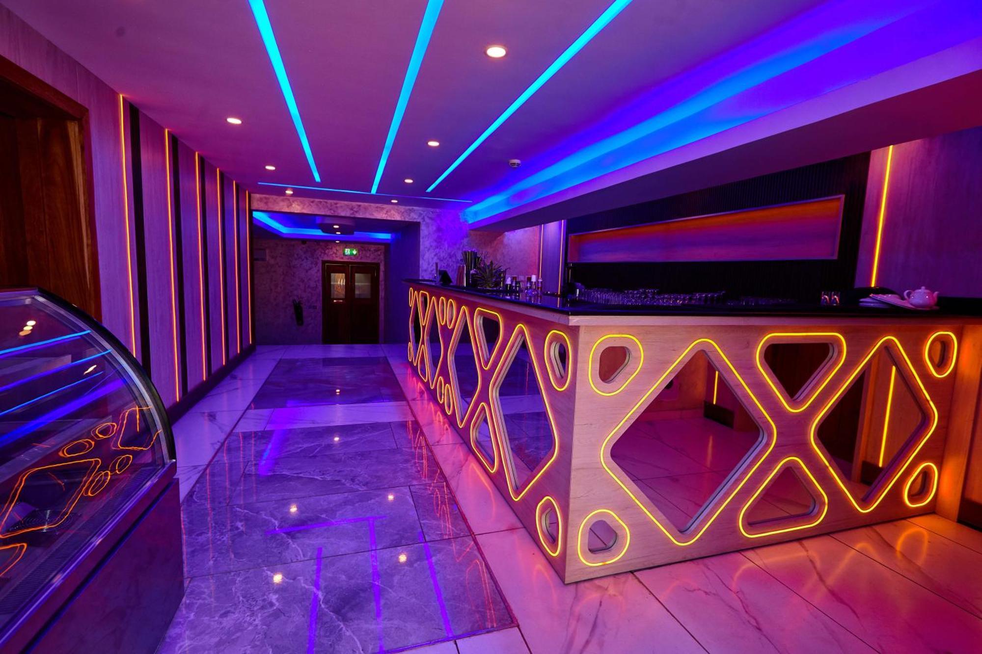 Vintano Hotel Lekki Extérieur photo