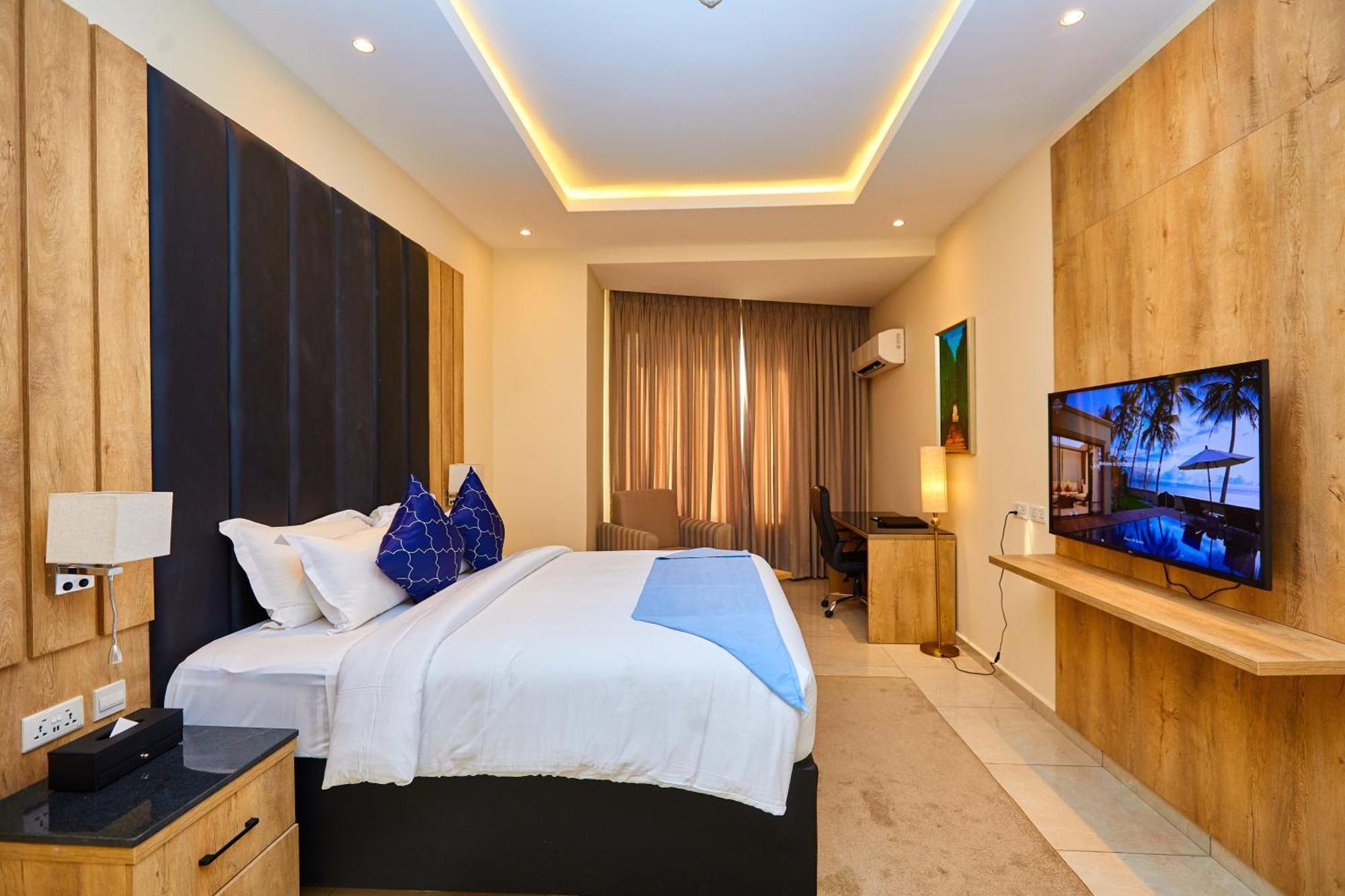 Vintano Hotel Lekki Extérieur photo