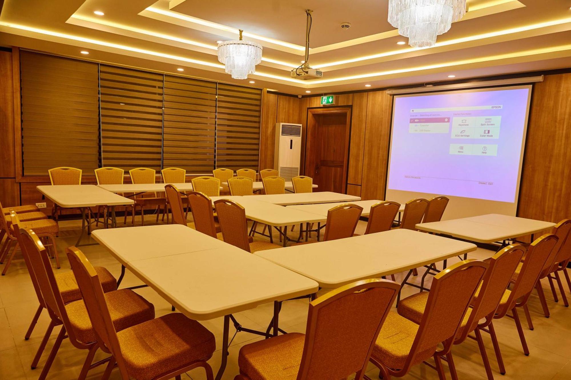 Vintano Hotel Lekki Extérieur photo