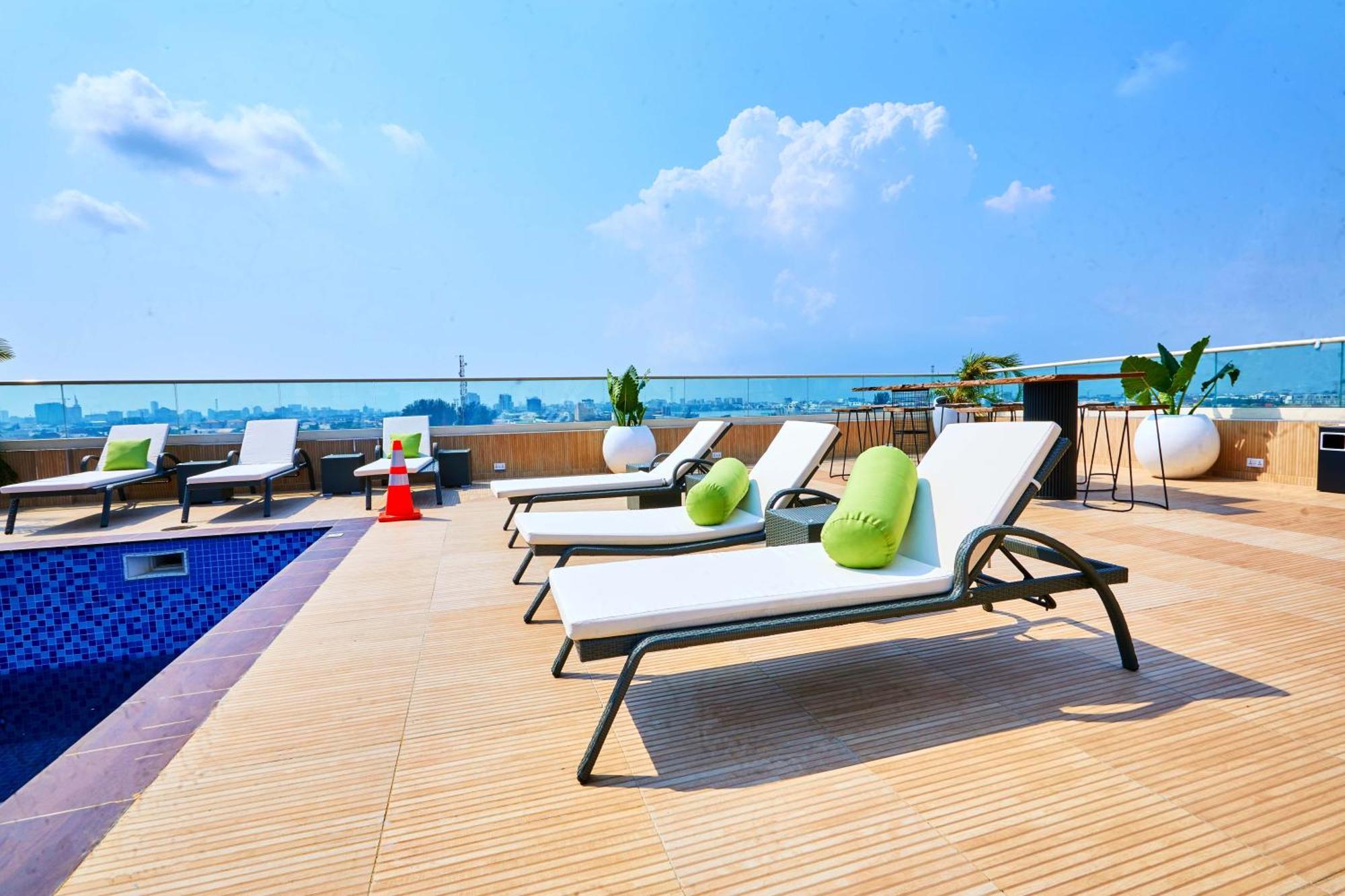 Vintano Hotel Lekki Extérieur photo