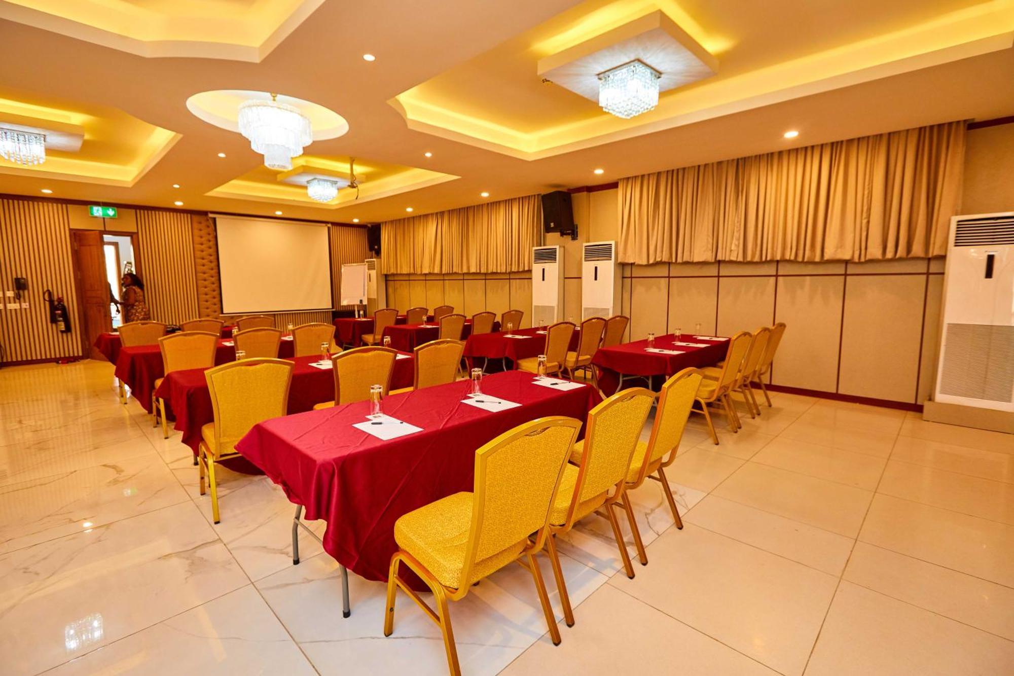 Vintano Hotel Lekki Extérieur photo