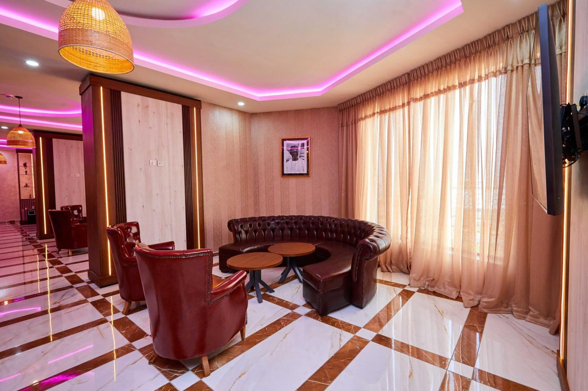 Vintano Hotel Lekki Extérieur photo