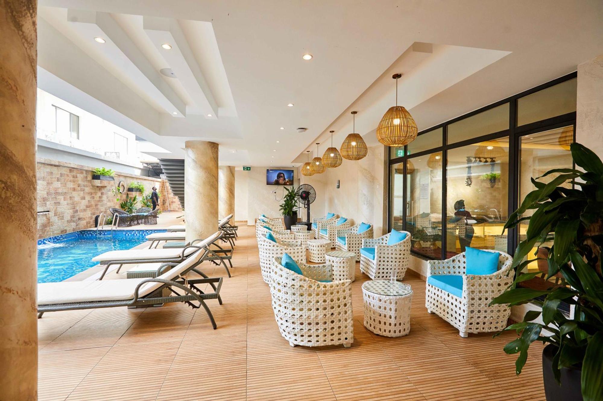 Vintano Hotel Lekki Extérieur photo