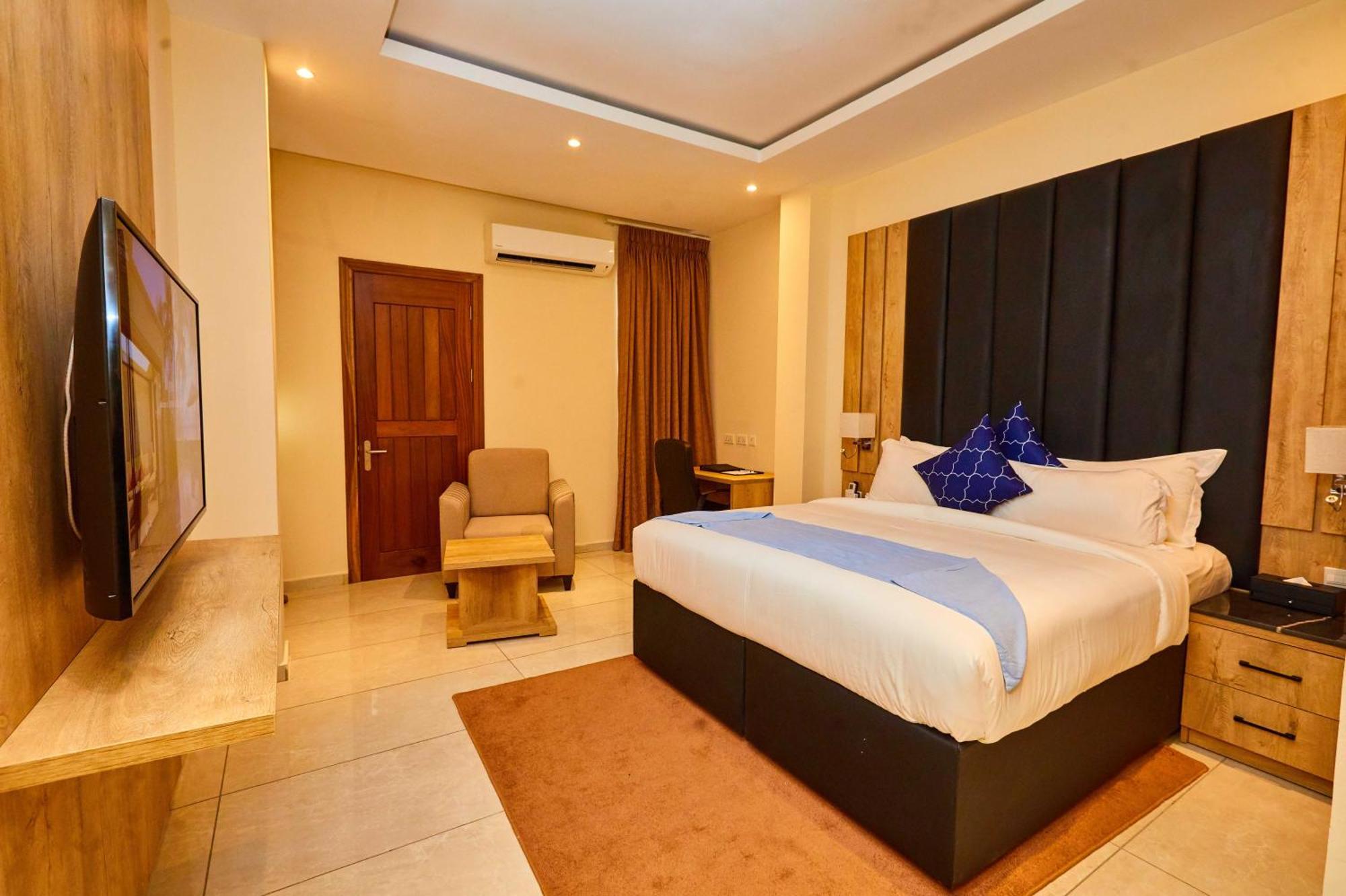 Vintano Hotel Lekki Extérieur photo