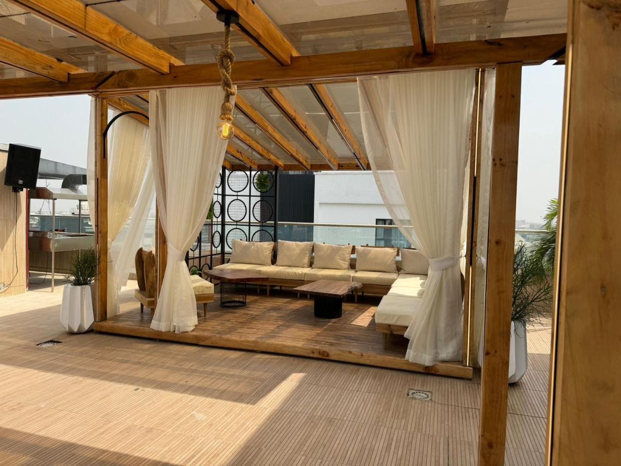 Vintano Hotel Lekki Extérieur photo