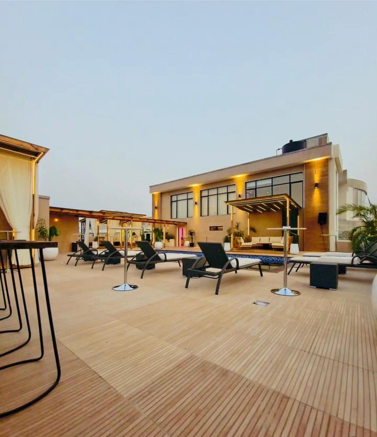Vintano Hotel Lekki Extérieur photo