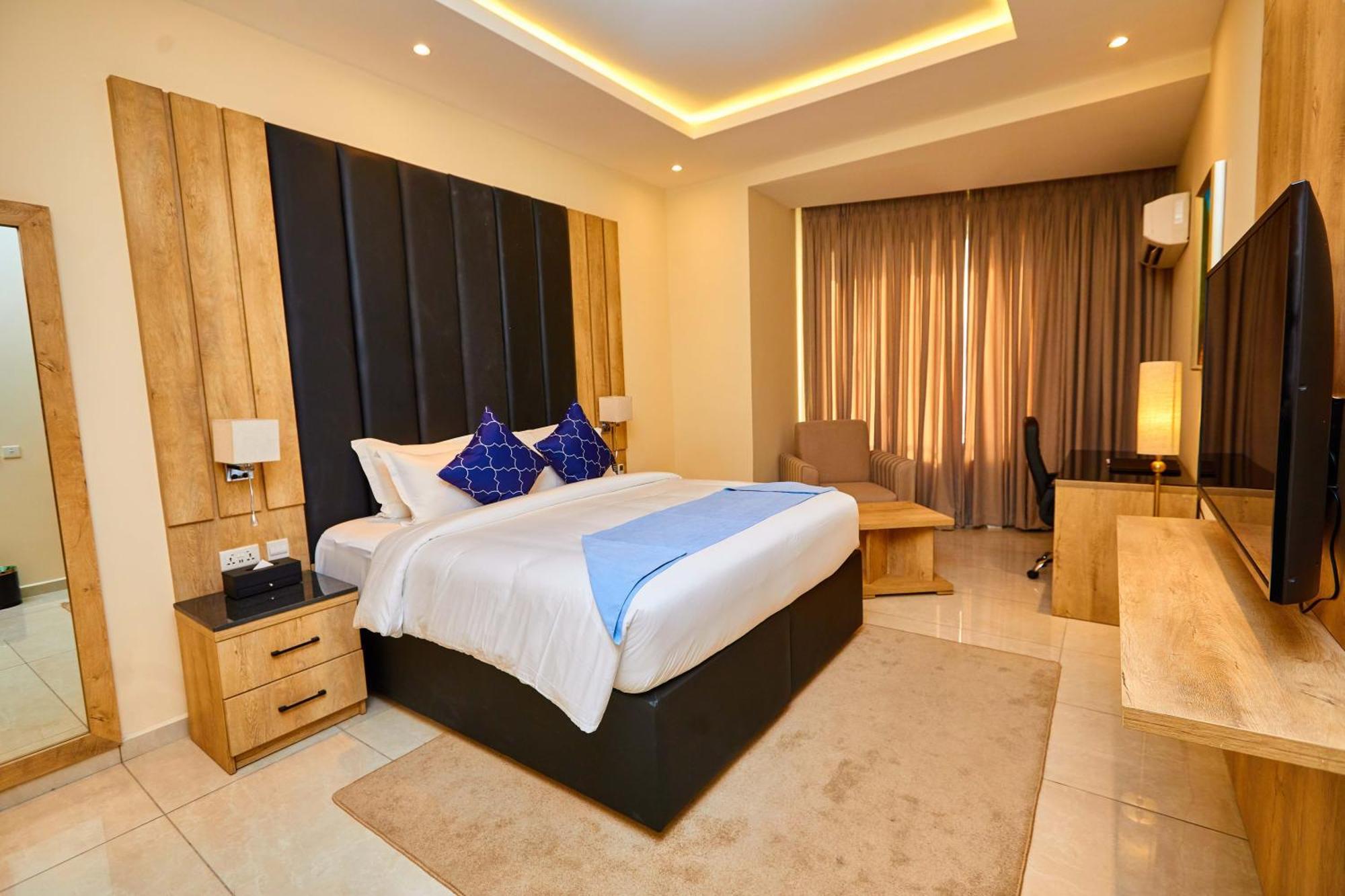 Vintano Hotel Lekki Extérieur photo